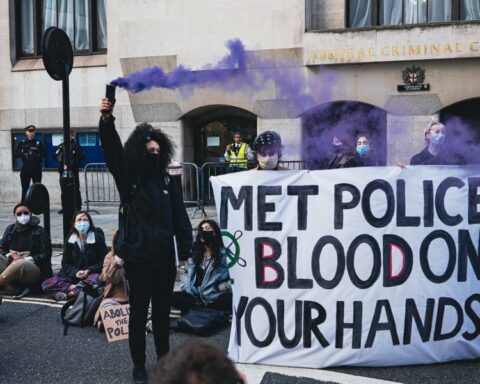 Sisters Uncut gathered by the Old Bailey to hold The Met accountable for their role in Sarah Everard’s murder.